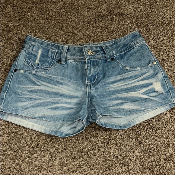 Y2K Mini Denim Shorts - Picture 1 of 5